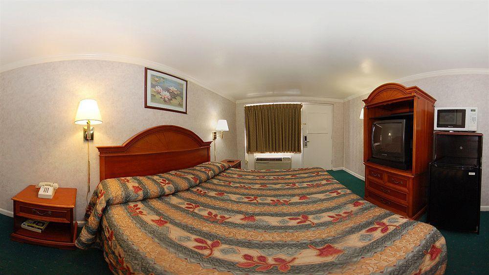 Downbeach Inn Атлантик Сити Екстериор снимка